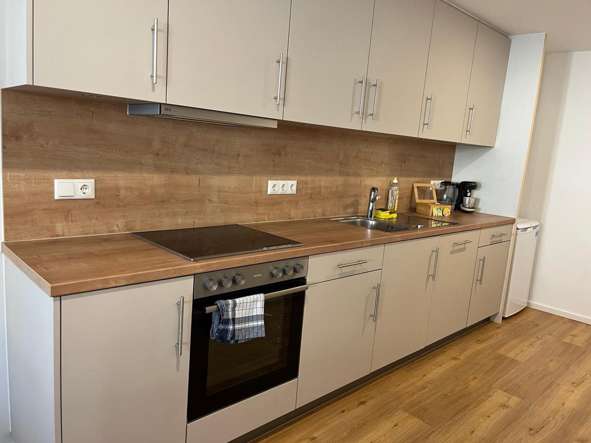 Traumhafte Business & Relax Wohnung Direkt Im Stadtkern Oettingens By Elation Homes Oettingen in Bayern Bagian luar foto