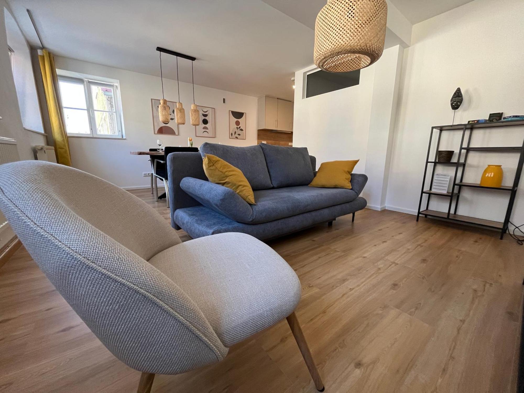 Traumhafte Business & Relax Wohnung Direkt Im Stadtkern Oettingens By Elation Homes Oettingen in Bayern Bagian luar foto